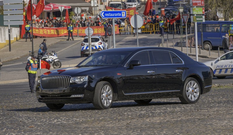 Foto kombo mobil kepresidenan AS cadillac one 