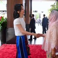 Bestie Banget, Intip Keakraban Iriana dan Ibu Negara Korea...