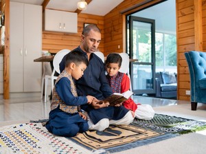 Doa untuk Ibu Bapak yang Diajarkan Islam