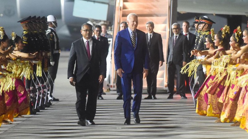 Presiden Amerika Serikat Joe Biden tiba di Bali pada Minggu, (13/11/2022) malam sekitar pukul 21.30 WITA. (Dok. Laman indonesia.go.id)