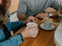 Jomblo RI Makin Malas Pakai Dating Apps, Ini Penyebabnya