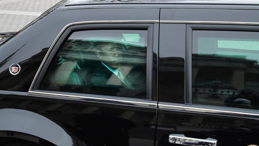 Foto kombo mobil kepresidenan AS cadillac one 