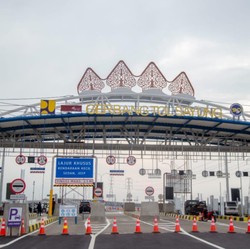 Semarang-Demak Ngebut Bebas di Tol 'Atlantis', Ini Tarifnya