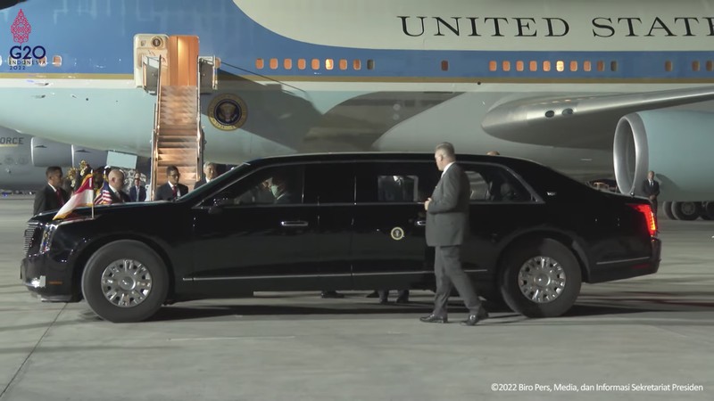 Foto kombo mobil kepresidenan AS cadillac one Foto kombo mobil kepresidenan AS cadillac one