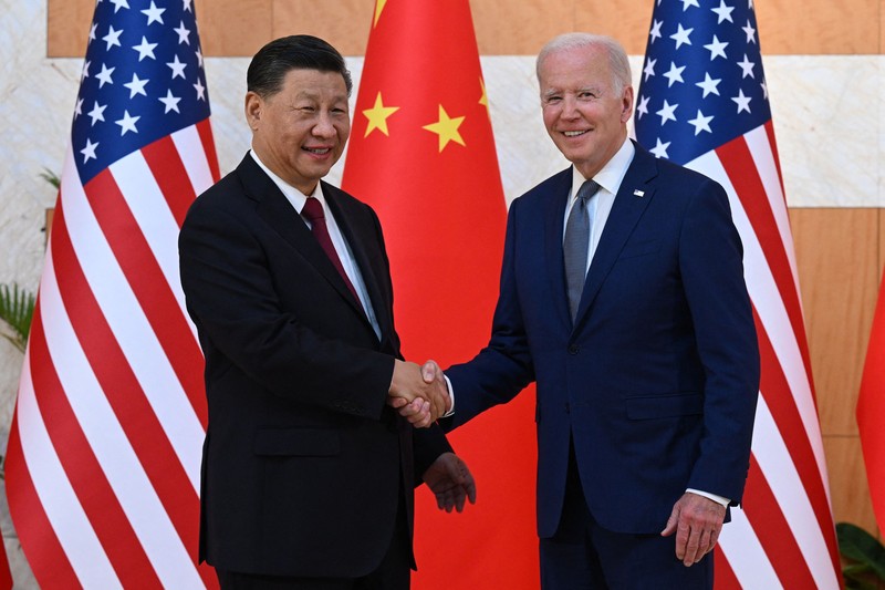 Xi Jinping - Joe Biden US President Joe Biden (L) and China's President Xi Jinping (R) meet on the sidelines of the G20 Summit in Nusa Dua on the Indonesian resort island of Bali on November 14, 2022. (Photo by SAUL LOEB / AFP) (Photo by SAUL LOEB/AFP via Getty Images)