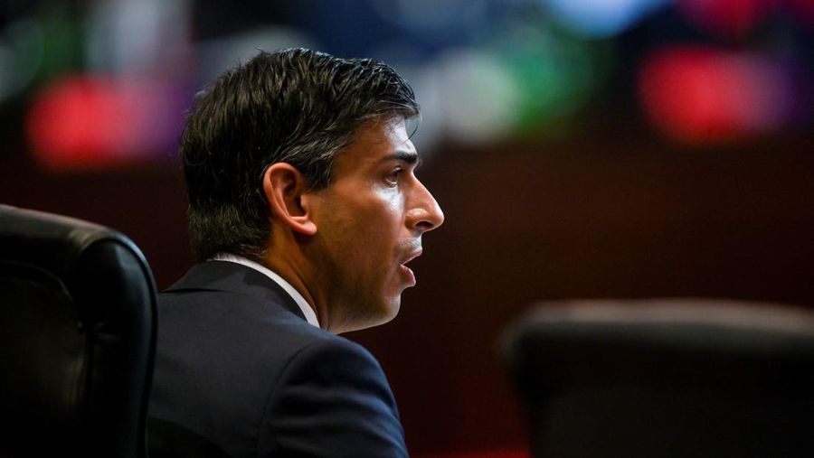Britain's Prime Minister Rishi Sunak attends a working session on energy and food security during the G20 Summit in Nusa Dua on the Indonesian resort island of Bali on November 15, 2022.     BAY ISMOYO/Pool via REUTERS