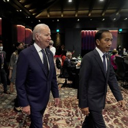 Tak Gentar, Ini yang Dilakukan Jokowi Saat RI Dikucilkan AS