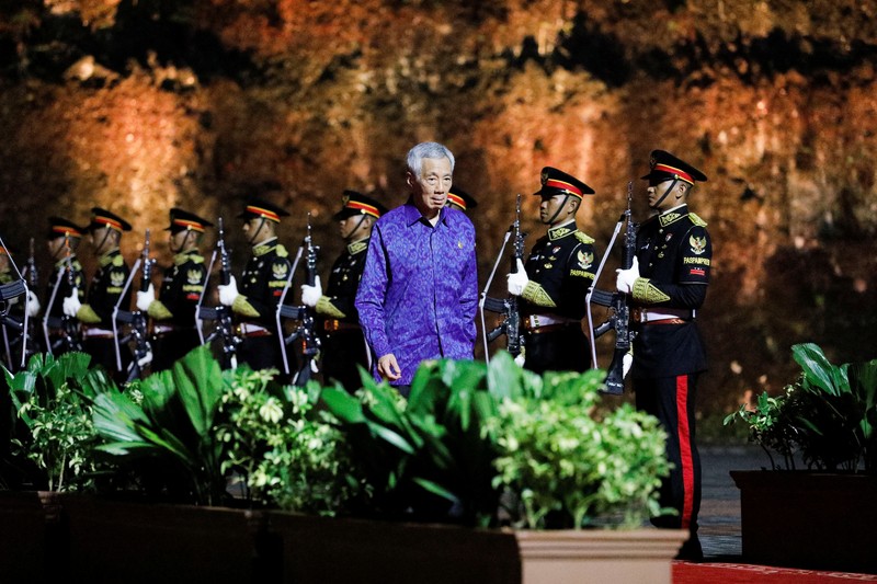 Indonesian President Joko Widodo welcomes British Prime Minister Rishi Sunak at the Welcoming Dinner during G20 Leaders' Summit, at the Garuda Wisnu Kencana Cultural Park, in Badung, Bali, Indonesia, November 15, 2022. REUTERS/Willy Kurniawan/Pool