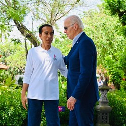 Momen Jokowi Kongkow Bareng Biden Hingga PM Inggris di Tahura