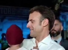 Viral, Macron Gendong Bocah di Bali dan Jalan Malam 2 Km