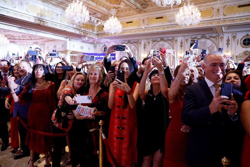 Former U.S. President Donald Trump announces that he will once again run for U.S. president in the 2024 U.S. presidential election during an event at his Mar-a-Lago estate in Palm Beach, Florida, U.S. November 15, 2022. REUTERS/Jonathan Ernst