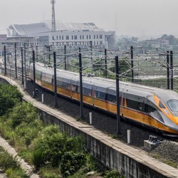 Bukan Lewat Tol, JKT-BDG Cuma Sejam Bukan Mimpi, Ini Buktinya