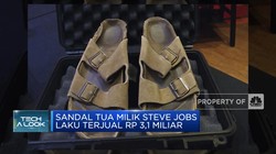 Video: Sandal Tua Milik Steve Jobs Laku Terjual Rp 3,1 Miliar