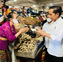 Resep Jokowi Awet Muda Diungkap Orang Dalam Istana