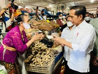 Resep Jokowi Awet Muda Diungkap Orang Dalam Istana