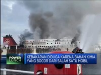 Video: Kapal Penumpang Terbakar di Perairan Selat Bali