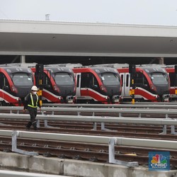 Siap-siap War Tiket LRT Jabodebek & Kereta Cepat, Ini Caranya