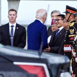 Terungkap! Ini 'Bisikan' Biden ke Sandiaga yang Bikin Shock