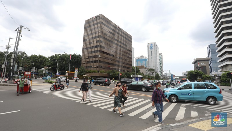 Indonesia kembali diterpa kenaikan kasus COVID-19, kali ini diduga dipicu oleh subvarian Omicron XBB. Indonesia kembali diterpa kenaikan kasus COVID-19, kali ini diduga dipicu oleh subvarian Omicron XBB. (CNBC Indonesia/Andrean Kristianto)