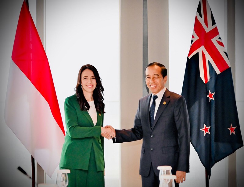 Presiden Jokowi Lakukan Pertemuan Bilateral dengan PM Selandia Baru. (Laily Rachev - Biro Pers Sekretariat Presiden) Presiden Jokowi Lakukan Pertemuan Bilateral dengan PM Selandia Baru. (Laily Rachev - Biro Pers Sekretariat Presiden)