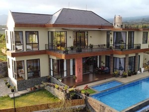 Beda dengan Hotel, Vila di Kota Batu Laris Manis saat Malam Tahun Baru