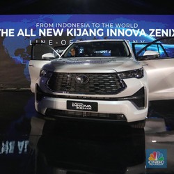 Toyota 'Kejar' Mobil Listrik Hyundai, Siapa Diuntungkan?