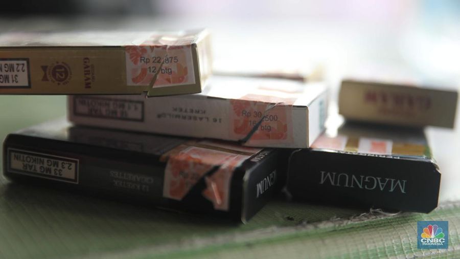 Kementerian Keuangan melalui Direktorat Jenderal Bea dan Cukai berkomitmen meningkatkan pelayanan dan memberikan kepastian hukum kepada para pelaku usaha di bidang cukai terkait dokumen cukai dan/atau dokumen pelengkap cukai. (վ/ Muhammad Sabki)