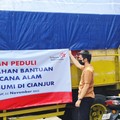 Telkom Salurkan Paket Sembako Untuk Korban Gempa Cianjur