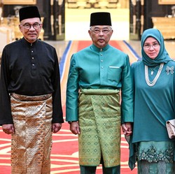 Perang Minggir Dulu, Raja Malaysia Mau Diganti