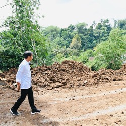 Update Terbaru Jokowi: 969 WNI Sudah Dievakuasi Dari Sudan