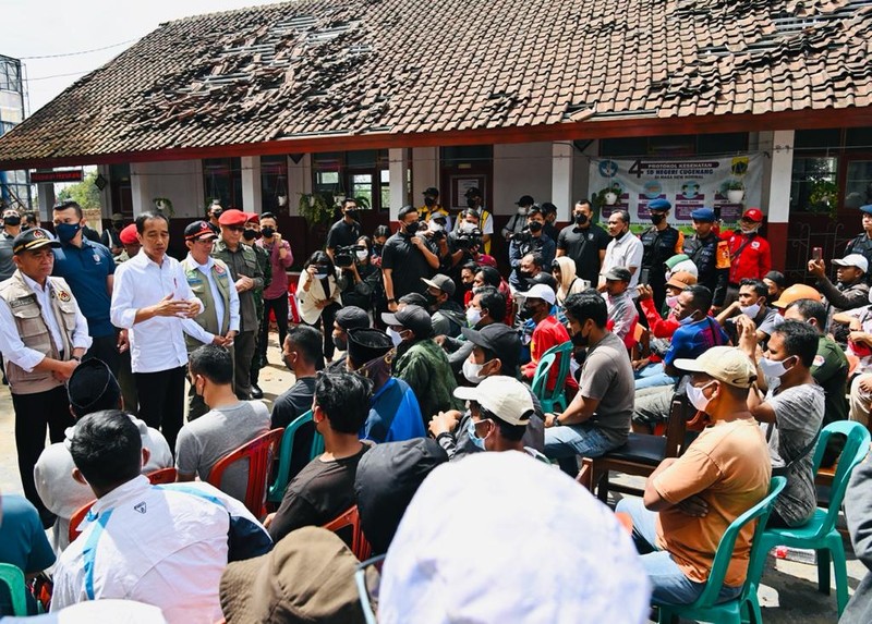 Presiden Joko Widodo dalam peninjauan penanganan dampak bencana di Kabupaten Cianjur, Kamis 24 November 2022, adalah SDN Cugenang. (Dok: Biro Pers Sekretariat Presiden)