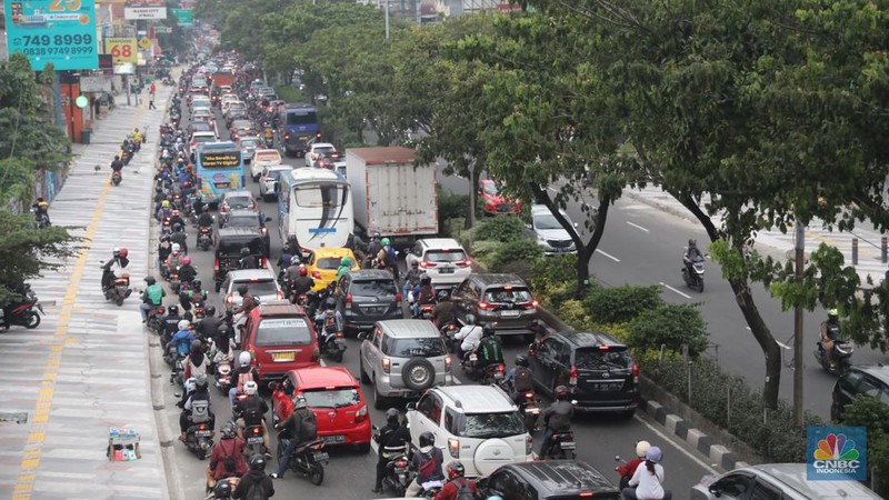 Penampakan Jalan Margonda Depok yang Berubah Jadi 'Neraka' - Foto 1