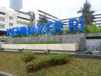 Bikin Kaget, 'Tsunami' PHK di RI Diramal Tembus 500.000 Orang