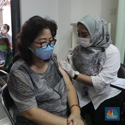 9 Gejala Covid yang Muncul di Orang yang Sudah Vaksin Booster