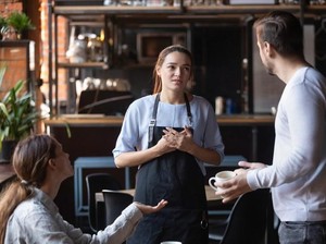Dikritik di Media Sosial, Pemilik Resto Ini Ungkap Perasaannya