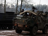 AS: Stok Senjata NATO Menipis Gegara Perang Rusia-Ukraina