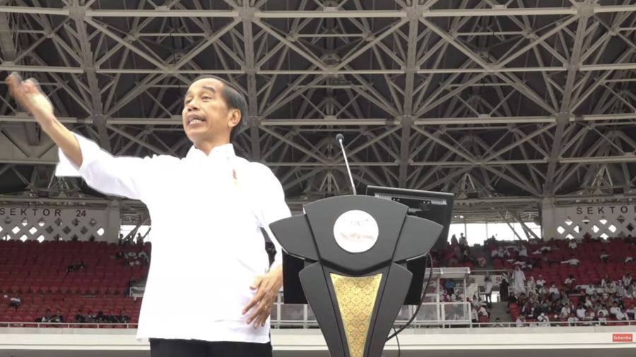 Presiden RI Jokowi di acara Gerakan Nusantara Bersatu di Stadion Utama Gelora Bung Karno, Jakarta . (Tangkapan layar Youtube 2045 TV)