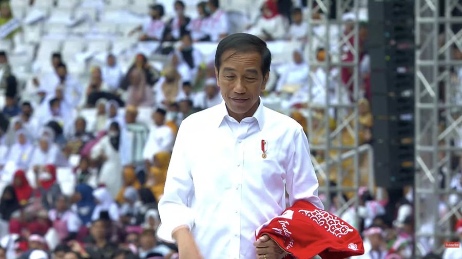 Presiden RI Jokowi di acara Gerakan Nusantara Bersatu di Stadion Utama Gelora Bung Karno, Jakarta . (Tangkapan layar Youtube 2045 TV)