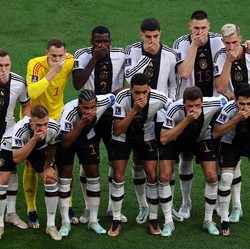 Kejutan Besar! Jerman Tersingkir, 14 Tim Sudah Lolos 16 Besar