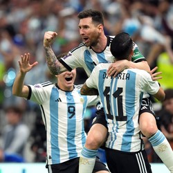 Messi Dapat Ancaman usai Diduga Menginjak Jersey Meksiko