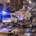 Eropa Chaos! Toko Diobrak-abrik, Mobil Dibakar