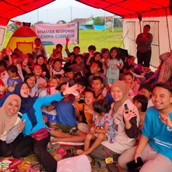Potret Posko Pengungsian Cianjur Bersama Relawan PLN