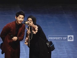Video: Song Joong Ki Sapa Fans di Jakarta