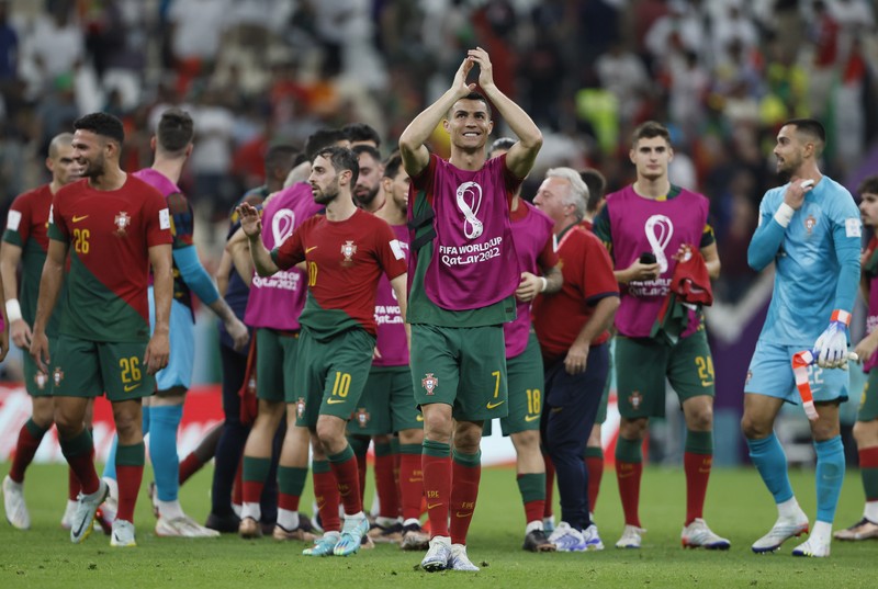 Wajah kegembiraan 3 kapten timnas yang lolos babak 16 besar Piala Dunia Qatar 2022. (Pool/Getty Images) Wajah kegembiraan 3 kapten timnas yang lolos babak 16 besar Piala Dunia Qatar 2022. (Pool/Getty Images)