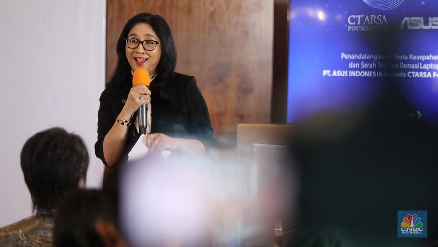 Peduli Pendidikan PT. ASUS Indonesia Serahkan 708 Laptop untuk CT ARSA Foundation (Cnbc Indonesia/Muhammad Sabki)Peduli Pendidikan PT. ASUS Indonesia Serahkan 708 Laptop untuk CT ARSA Foundation (Cnbc Indonesia/Muhammad Sabki)