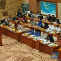 DPR Panggil Jajaran Pembantu Jokowi, Ada yang Genting?