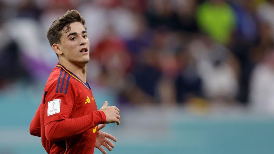 AL KHOR, QATAR - NOVEMBER 27: Gavi of Spain  during the  World Cup match between Spain  v Germany at the Al Bayt Stadium on November 27, 2022 in Al Khor Qatar (Photo by Rico Brouwer/Soccrates/Getty Images)