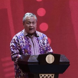 Arah Kebijakan BI Hadapi Ekonomi Kacau Balau 2023 & 2024