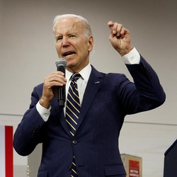 Snowden Tiba-tiba Muncul! Bicara Soal Rahasia Joe Biden