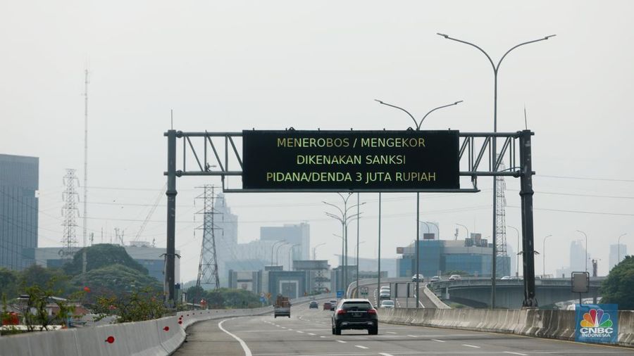 Tol Bekasi-Cawang-Kampung Melayu atau Becakayu. (CNBC Indonesia/Muhammad Sabki)